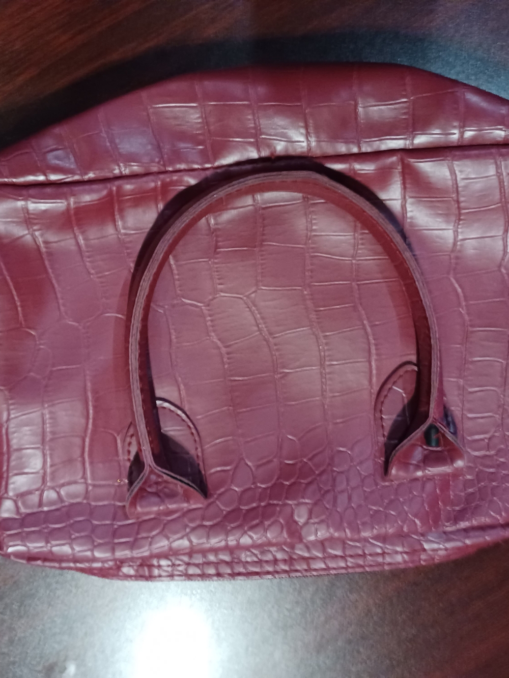 Source Unknown Croc-Embossed Deep Wine Hobo Bag